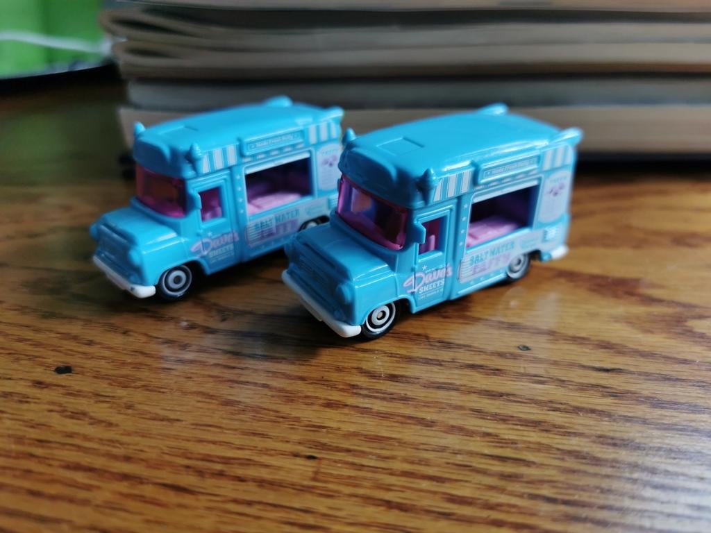 Matchbox ice-creamcar - Set van 2, Hobby en Vrije tijd, Modelauto's | 1:87, Nieuw, Ophalen of Verzenden