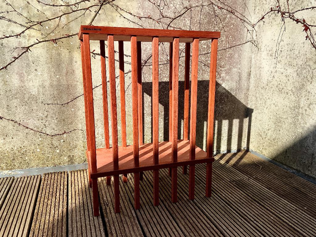 Nieuwe bartafel Duizendpoot in massief Padoek, Ophalen, Nieuw