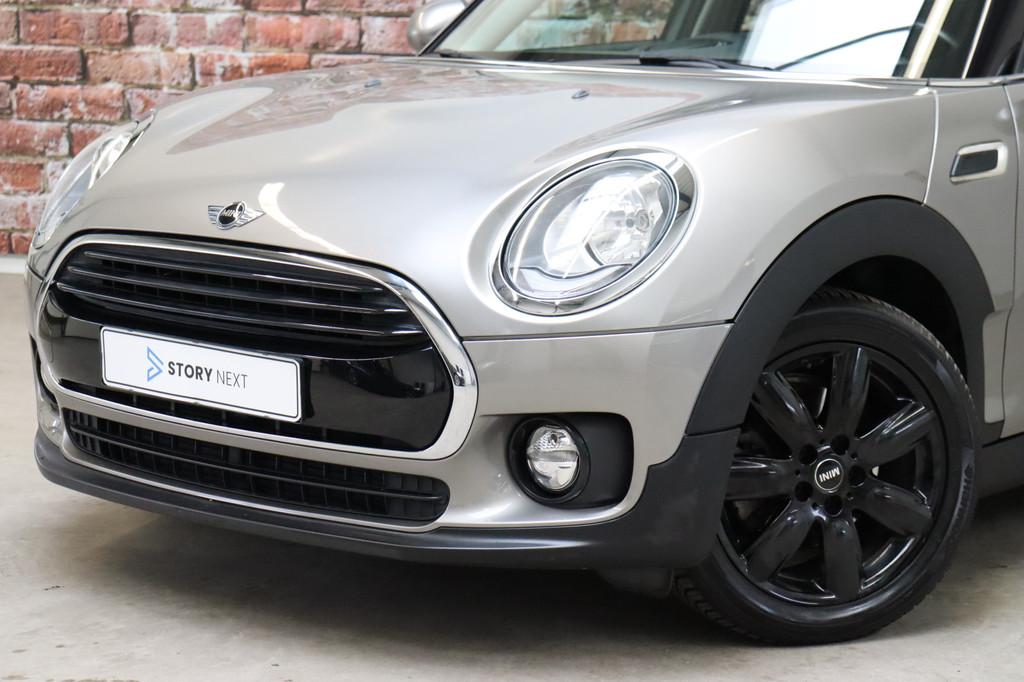MINI Clubman Cooper Business / Navigatiesysteem Professional, Voorwielaandrijving, Gebruikt, Parkeersensor, Origineel Nederlands