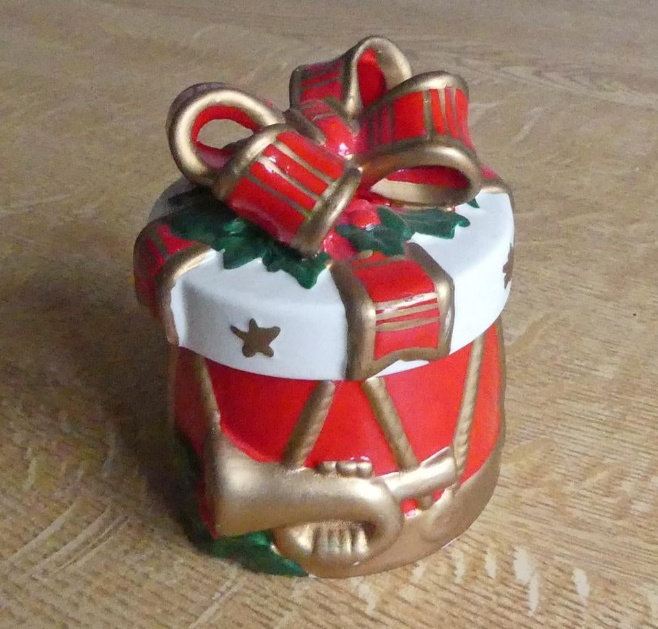 Kerst dekseldoosje trommel strik porselein doosje, Gebruikt, Overige typen, Ophalen of Verzenden, Overige stijlen