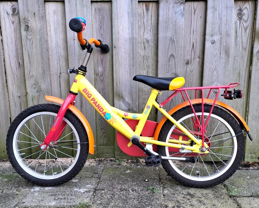 Kinderfietsje Big panda bloow, Fietsen en Brommers, Ophalen, 20 inch of meer, Zijwieltjes, Nieuw