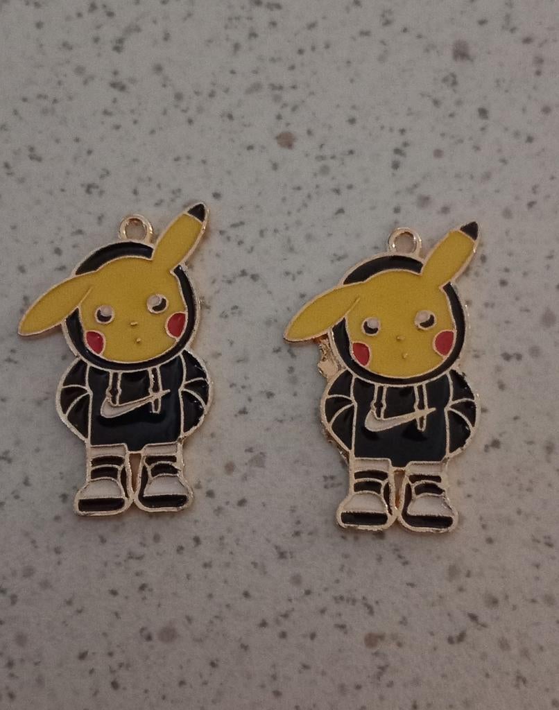 Pikachu zwart nike pakje metalen bedels, Ophalen of Verzenden, Nieuw, Bedel