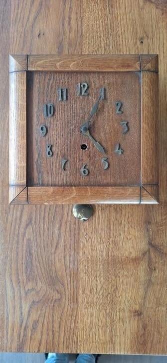 Eikenhouten wandklokje Haagse/Amsterdamse School, Ophalen of Verzenden