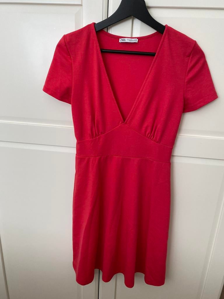 Jurk Zara Roze met stretch, Kleding | Dames, Jurken, Maat 38/40 (M), Ophalen of Verzenden, Zo goed als nieuw, Roze