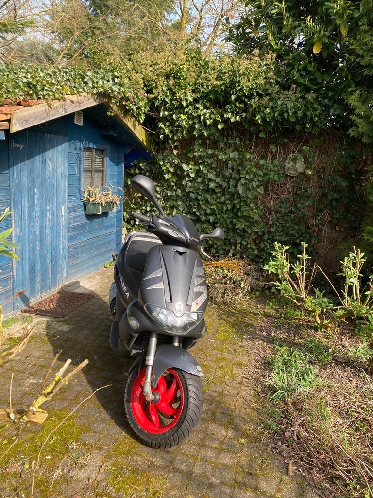 Nette Gilera Runner 70cc (net gereviseerd), Fietsen en Brommers, Tweetakt, Overige modellen, 70 cc, Ophalen of Verzenden