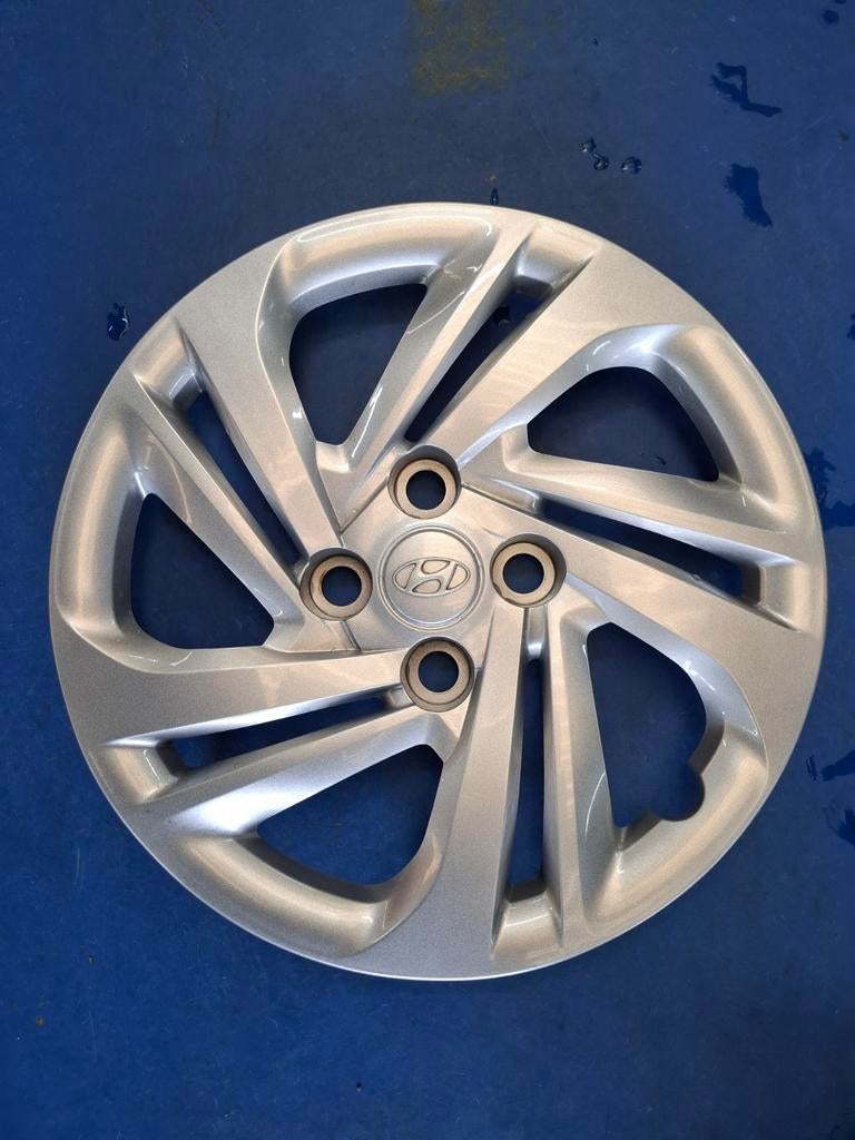 hyundai 14 inch wieldop, Auto diversen, Wieldoppen, Ophalen of Verzenden, Zo goed als nieuw