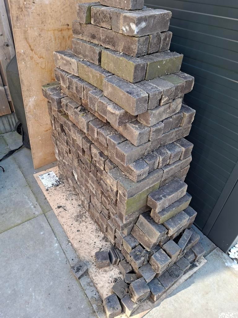 Gratis af te halen klinkers, Ophalen, Beton, Klinkers