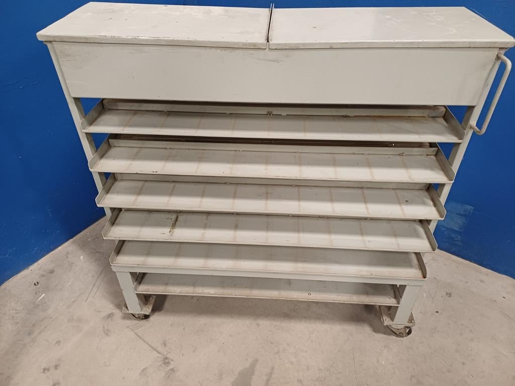 Handige voorraad kar/bouten kar, Ophalen, Gebruikt, 100 tot 250 mm, Overige typen