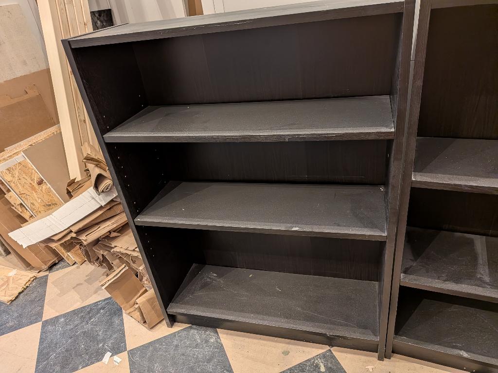 Billy boekenkast (vier), Ophalen, Met plank(en), Gebruikt, Zwart