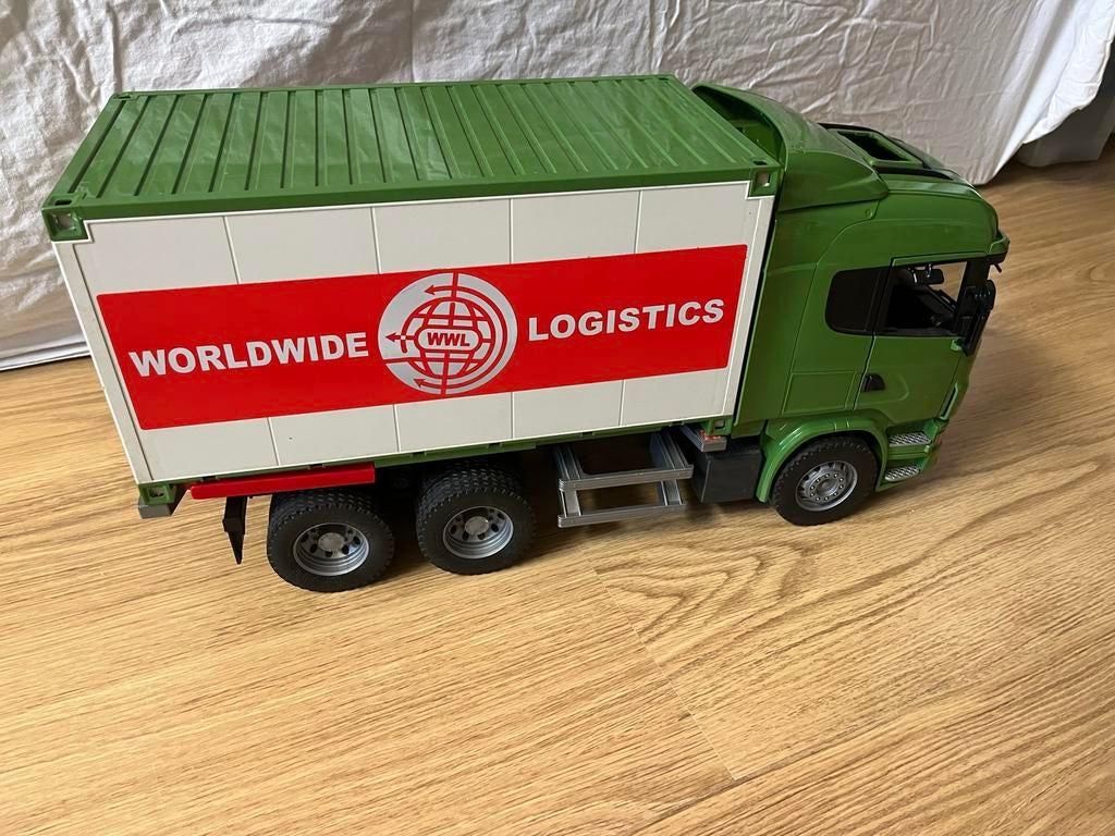 Groene speelgoed vrachtwagen met container, Ophalen of Verzenden, Gebruikt