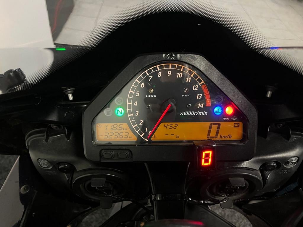 Honda CBR 1000 RR (bj 2007) - foto 2