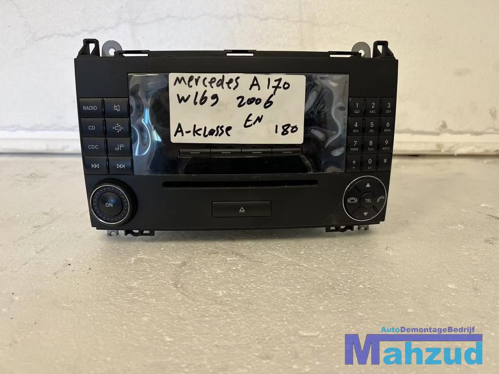 MERCEDES A-KLASSE W169 Radio A1698204789 2005-2012, Gebruikt, Mercedes-Benz AG, Mercedes-Benz, Ophalen of Verzenden
