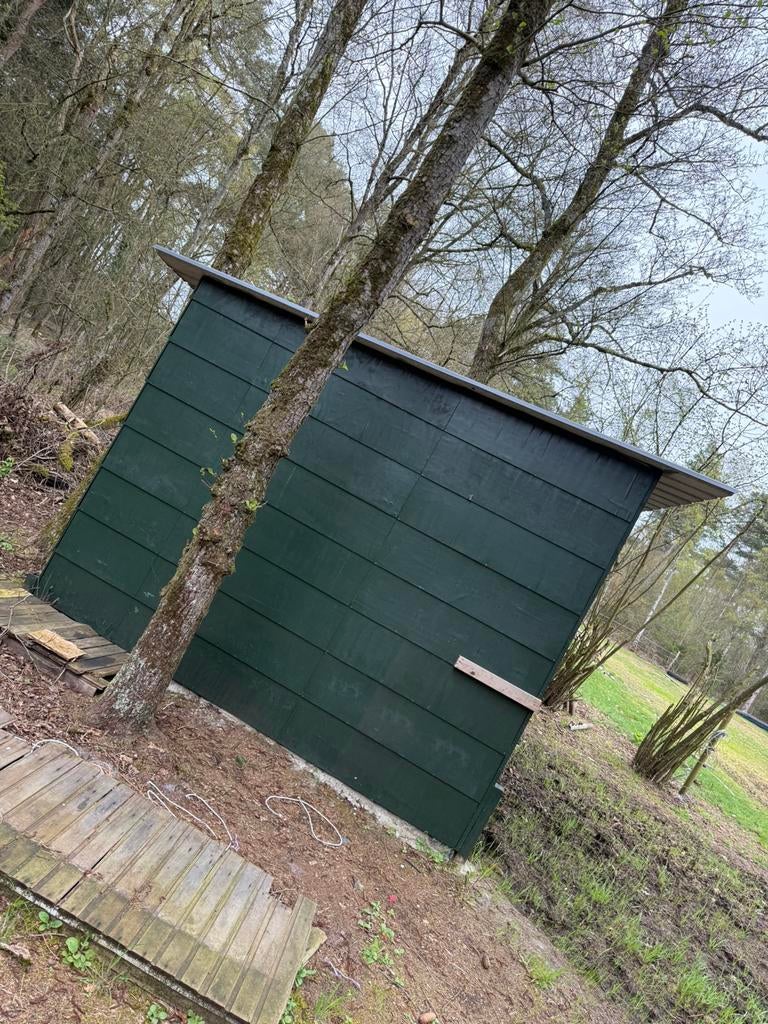 Schuilstal paard, pas half jaar oud, Dieren en Toebehoren, Stalling, 2 of 3 paarden of pony's
