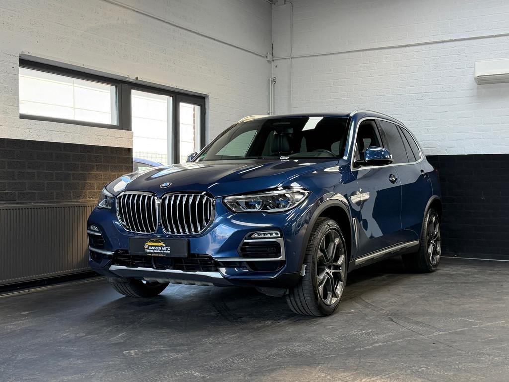 BMW X5 XDrive40i High Executive | H&K | Luchtvering | 21 inc, Gebruikt, Blauw, 340 pk, Bedrijf