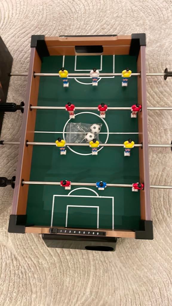 Voetbaltafel met 2 ballen, Ophalen, Zo goed als nieuw