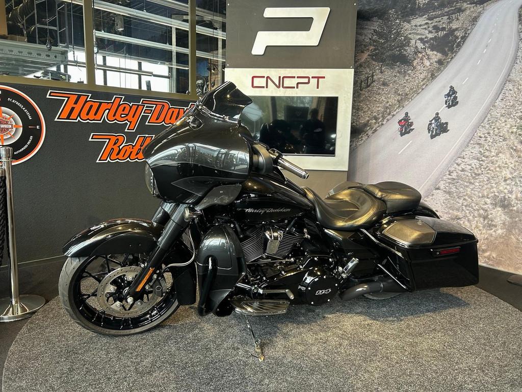Harley-Davidson FLHXSE CVO STREET GLIDE (bj 2017), Motoren, Motoren | Harley-Davidson, Bedrijf, Toermotor, Sales@harleydavidsonrotterdam.nl