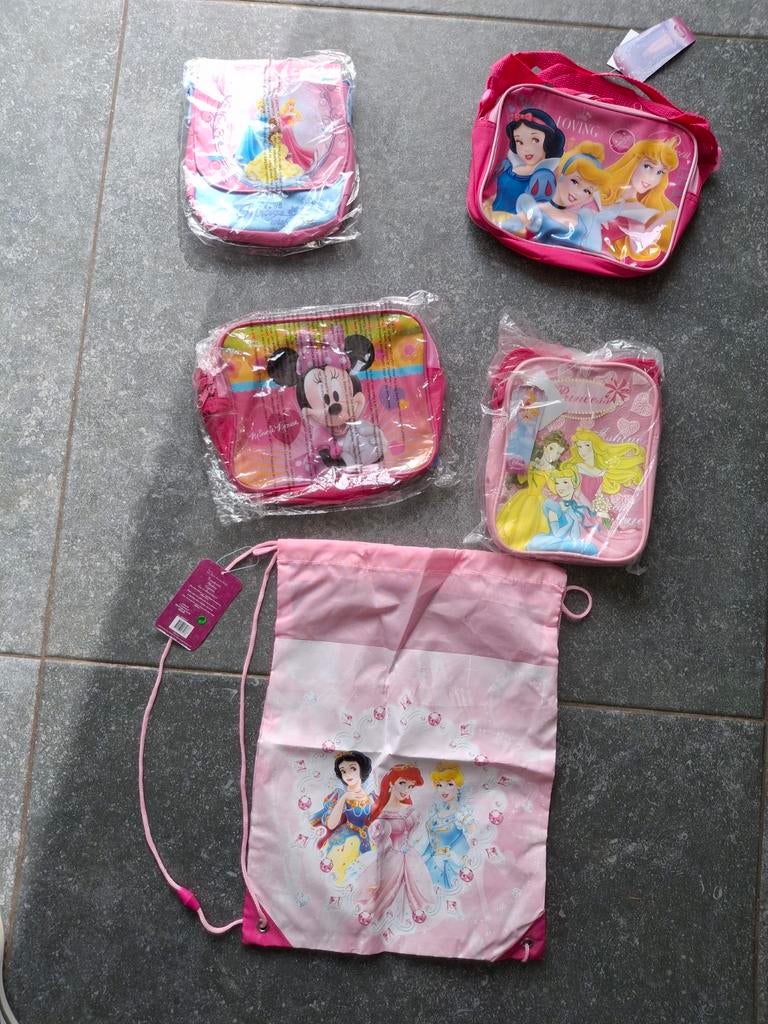 NIEUW. Meisjestasjes, Ophalen, Nieuw