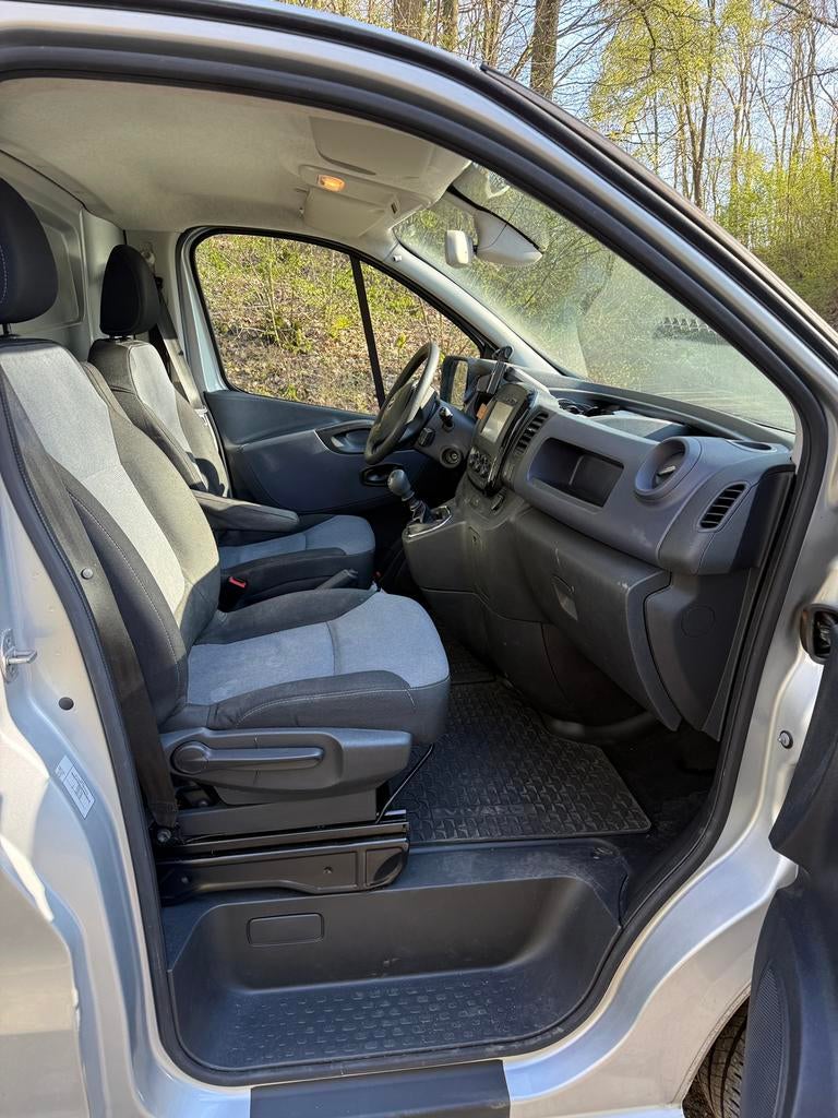 Complete en nette bedrijfswagen (euro 6) – direct inzetbaar, Auto's, Voorwielaandrijving, 4 cilinders, Origineel Nederlands, 2 stoelen