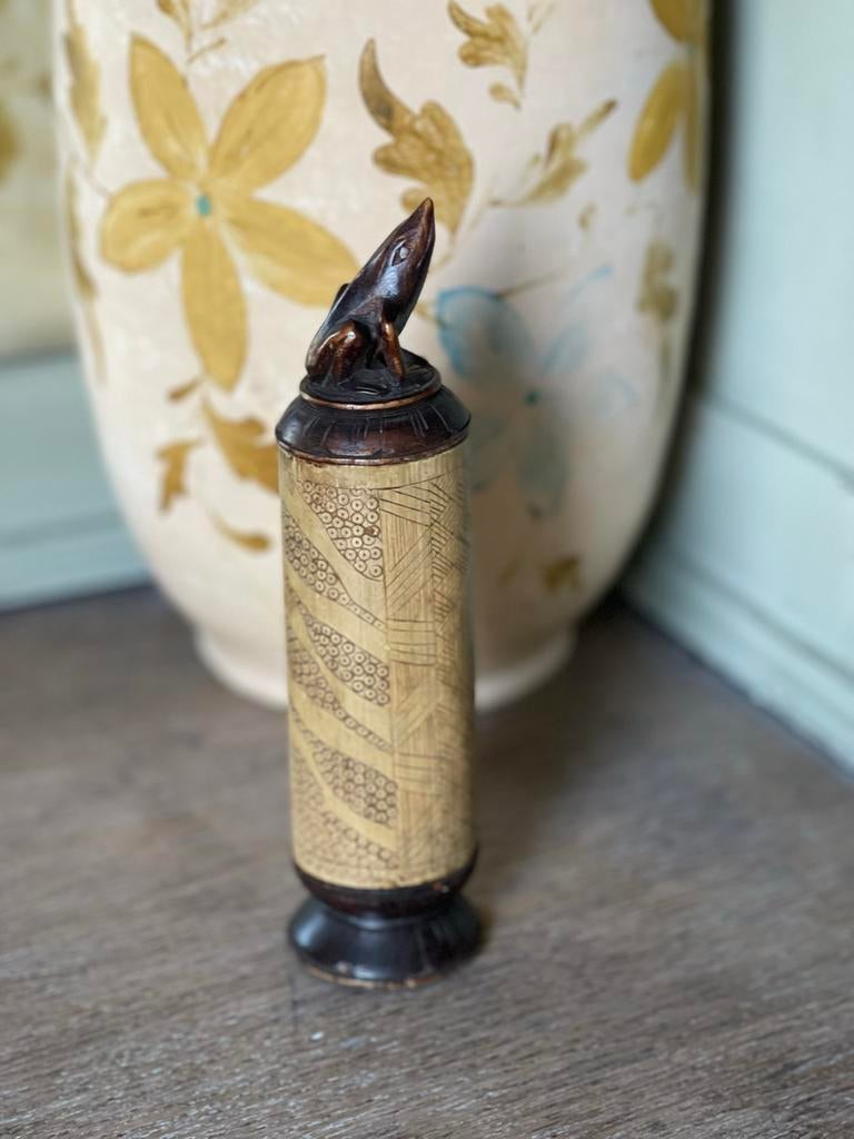 Vintage handgemaakte Balinese houder met kikker, Antiek en Kunst, Ophalen of Verzenden