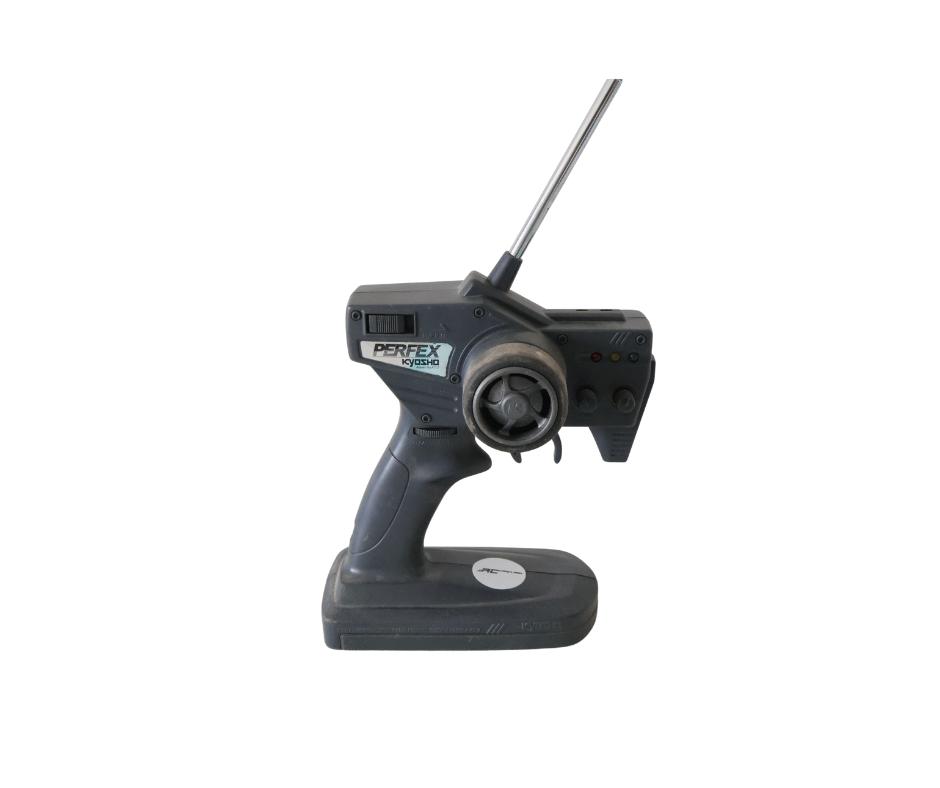 Kyosho Perfex zender + ontvanger 27mhz rc, Ophalen of Verzenden, Gebruikt, Overige schalen, Onderdeel