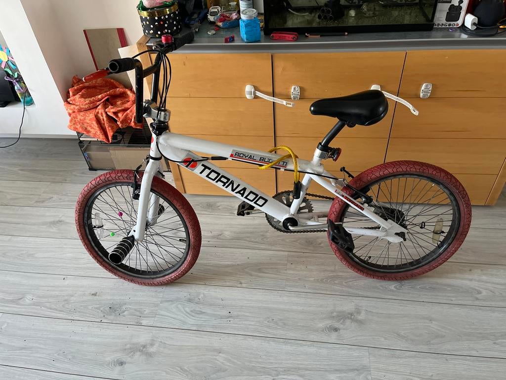 BMX fiets met verstelbaar stuur en zadel, Ophalen, Gebruikt, Staal, 20 tot 24 inch