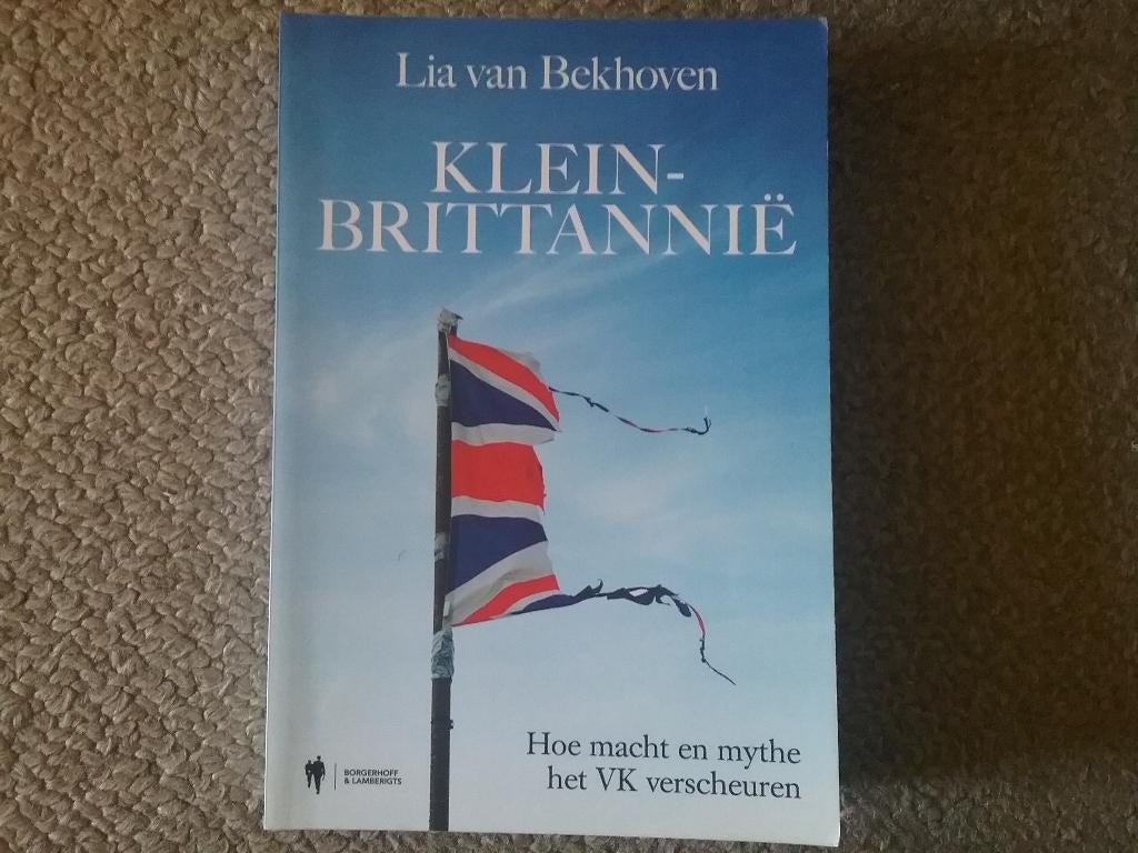 Lia v Bekhoven / Klein-Brittanië (2022 Verenigd Koninkrijk), Europa, Ophalen of Verzenden, Zo goed als nieuw, Politiek en Staatkunde