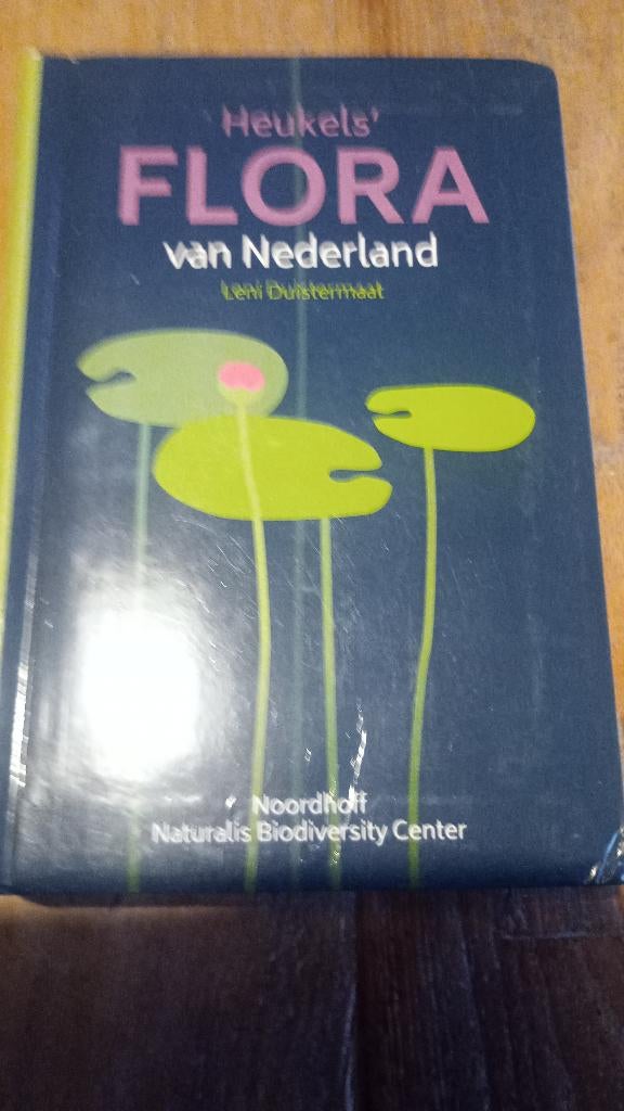 3 veldwerk biologie boeken, Heukels, vogelgids, Boeken, Biologie, Ophalen of Verzenden, Zo goed als nieuw, Leni Duistermaat