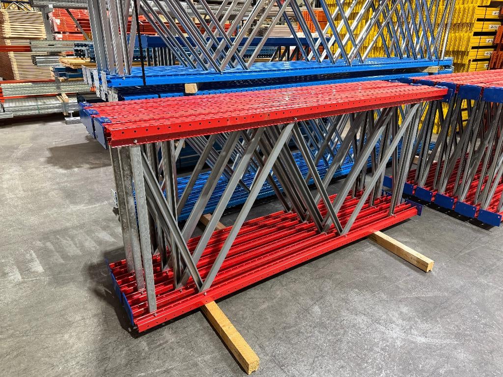 Palletstelling Esmena 250,300,350x110 / liggers 360, Ophalen of Verzenden