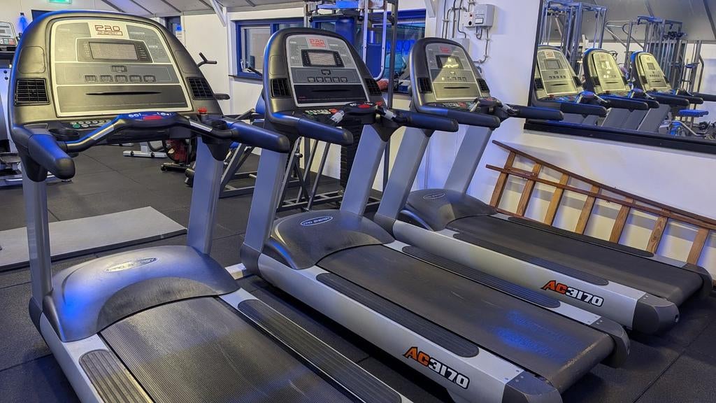 Drie Pro Energy AC3170 Loopbanden - Professionele Kwaliteit, Sport en Fitness, Fitnessapparatuur, Ophalen, Gebruikt, Metaal, Loopband