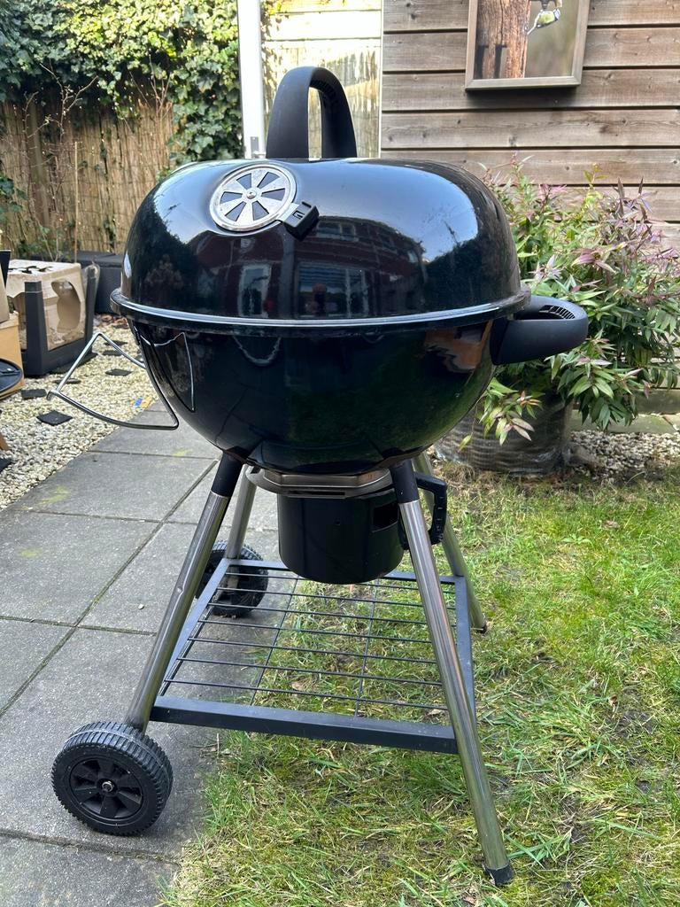 Bonfire Houtskool Kettle BBQ met complete set accessoires, Ophalen, Gebruikt, Met accessoires