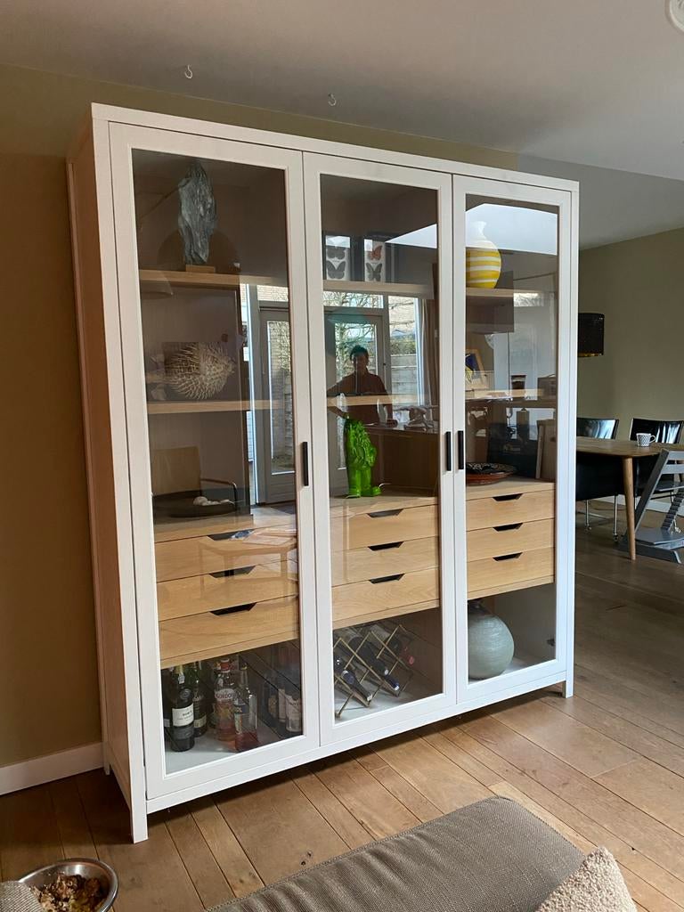 Goossens Vitrinekast Roel - Massief Eiken & Wit, Ophalen, 100 tot 150 cm, 200 cm of meer, Eikenhout