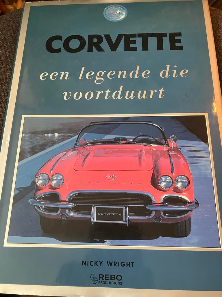 3 boeken Corvette: Een legende die voortduurt - Nicky Wright, Ophalen of Verzenden, Zo goed als nieuw, Chevrolet
