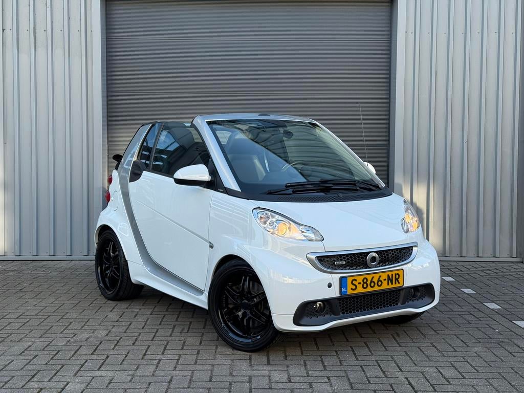 Smart ForTwo Cabrio 1.0 Automaat BRABUS Airco|Leer|Stoelver|, Auto's, Automaat, Euro 5, Achterwielaandrijving, Zwart