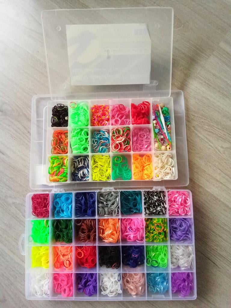 Grote set Loom elastiekjes met opbergdozen, Gebruikt, Overige thema's, Meerkleurig, Ophalen of Verzenden