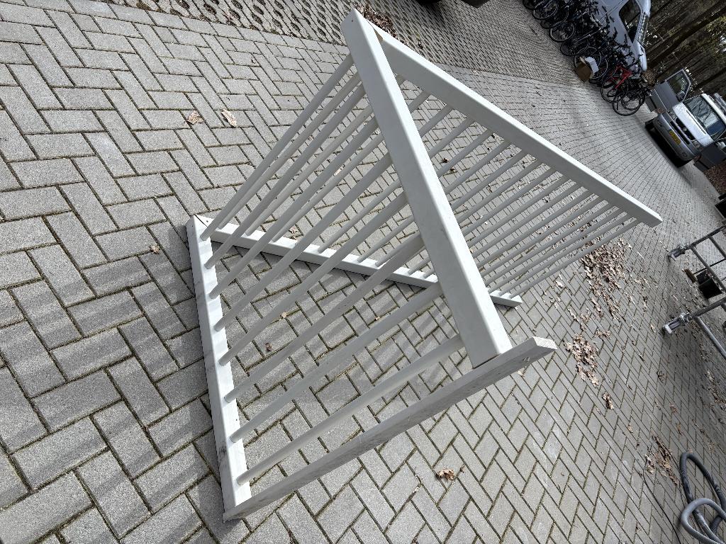 Houten balustrade trap / Hekwerk trap, Ophalen