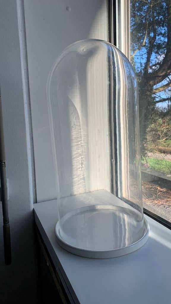 Glazen stolp it’s about Romi Amsterdam, Ophalen, Zo goed als nieuw