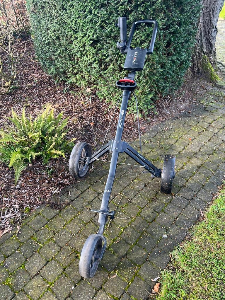 Klick-N-Go golftrolley - Licht en plat inklapbaar, Sport en Fitness, Golf, Ophalen of Verzenden, Gebruikt, Golfkar, Overige merken