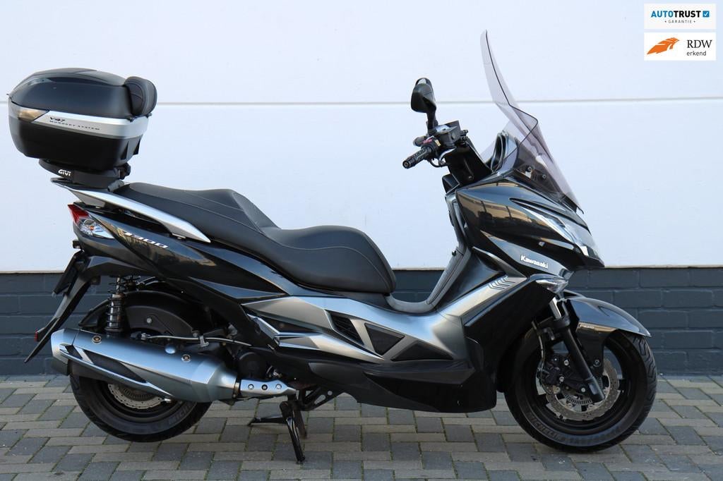 Kawasaki Scooter J300 ABS uit 2017 met 25.791 KM NL Motor !