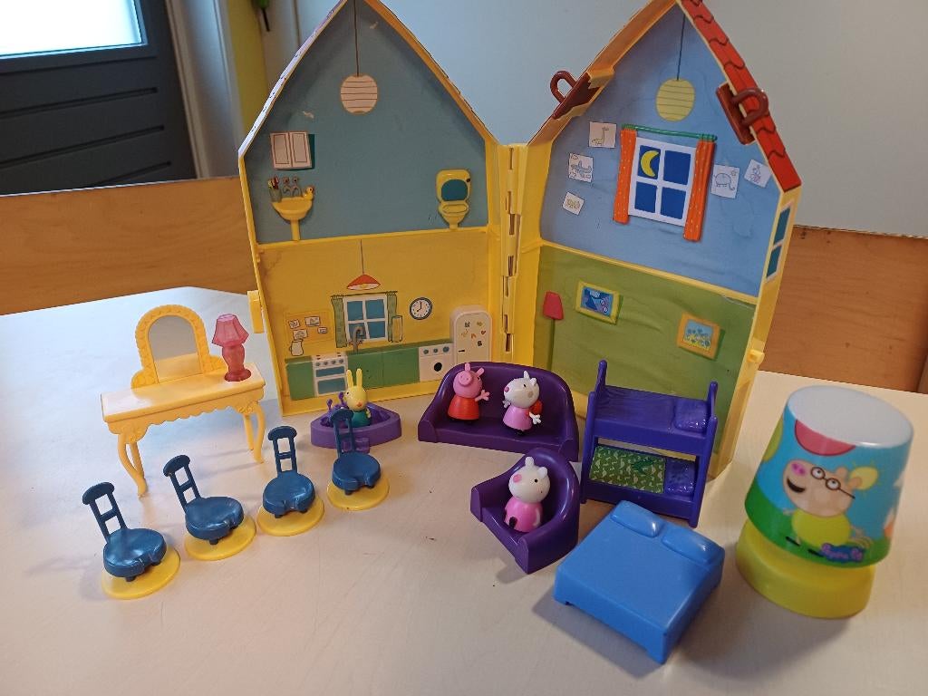 Peppa Big huis met meubels en popjes, Ophalen of Verzenden, Gebruikt, Jongen of Meisje