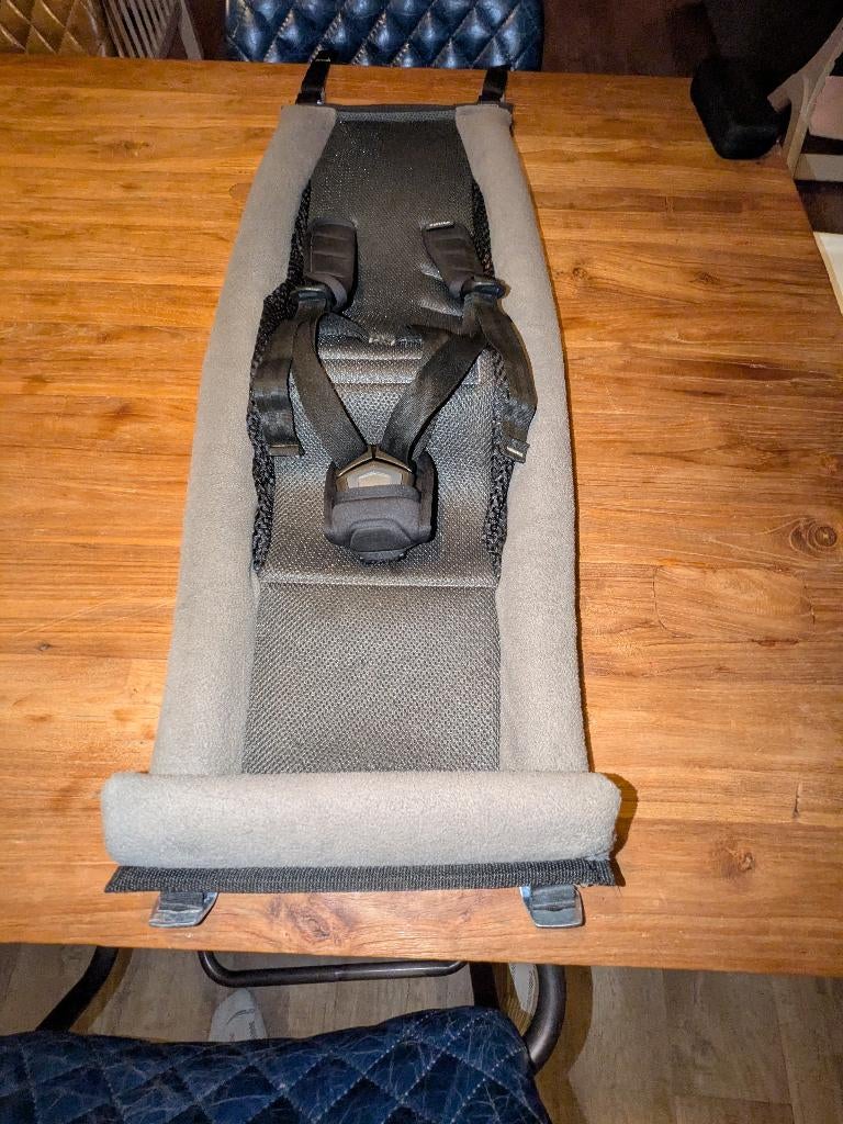 Thule infant sling, Minder dan 20 kg, Ophalen of Verzenden, Zo goed als nieuw, Thule