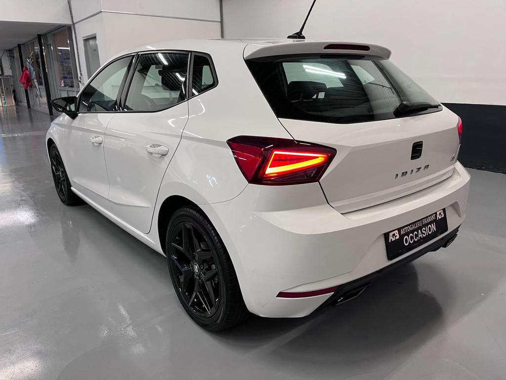 Seat Ibiza 1.5 TSI ACT FR Automaat/Carplay/150pk/Stoelvw, Auto's, Seat, 4 cilinders, 150 pk, Origineel Nederlands, Bedrijf