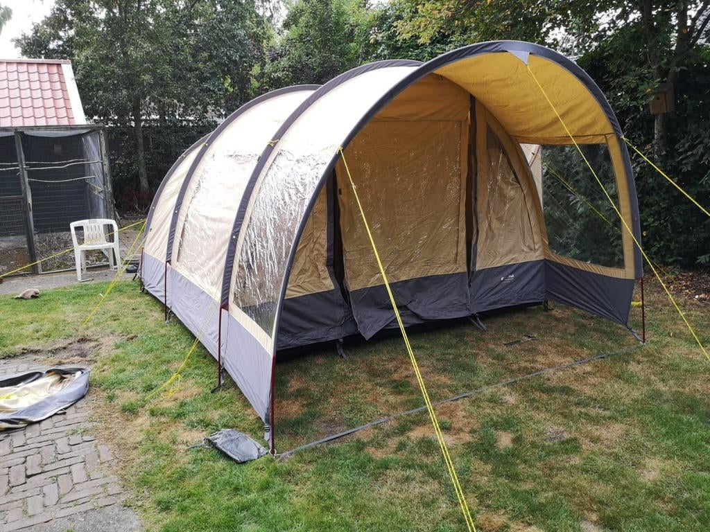 Eurotrail Alabama BTC tent, Ophalen, Gebruikt, Tot en met 4