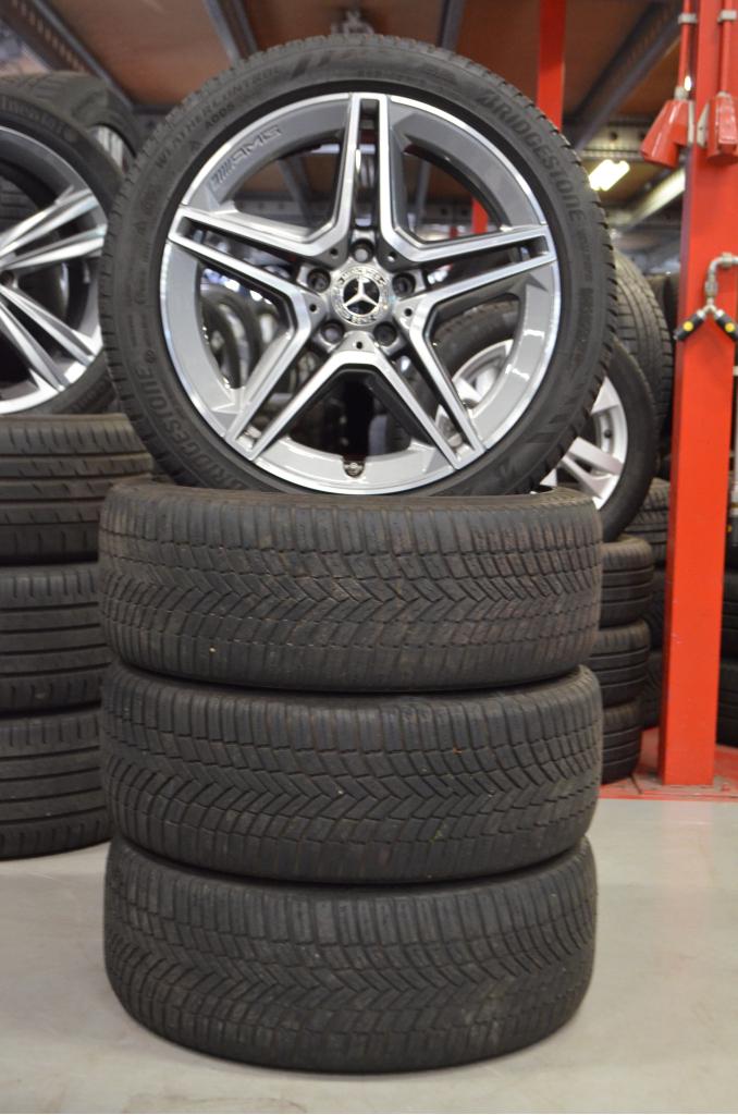 Org 18" Mercedes A Klas W177 Velgen + AllSeasonbanden + TPMS, Auto-onderdelen, Banden en Velgen, Niet ingevuld, 18 inch, Gebruikt