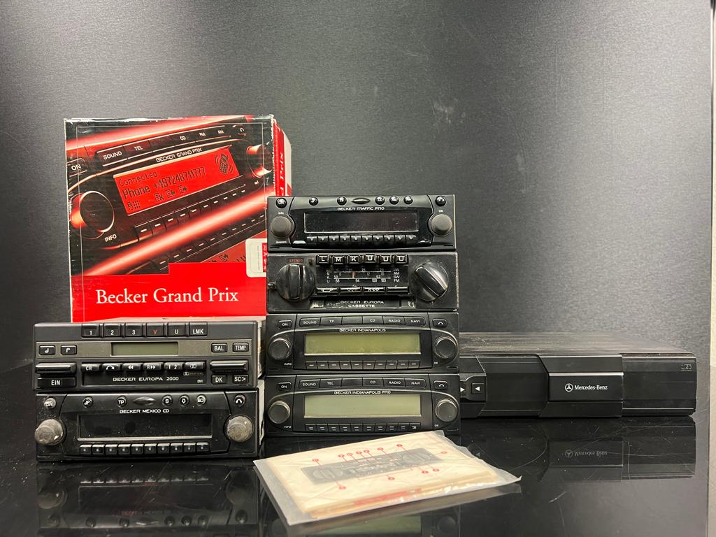 Becker autoradio's, Verzenden