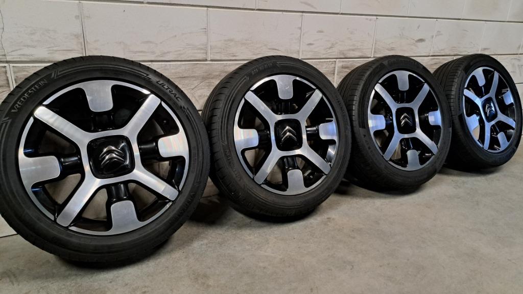 Bi-color velgen C4 Cactus C3 Partner Berlingo 205/50/17, Auto-onderdelen, Banden en Velgen, Gebruikt, Banden en Velgen, 17 inch