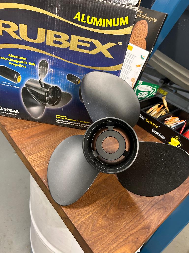 Solas rubex 3 aluminium schroef 13.5 x 15 p, Watersport en Boten, Ophalen, Nieuw, Motor en Techniek