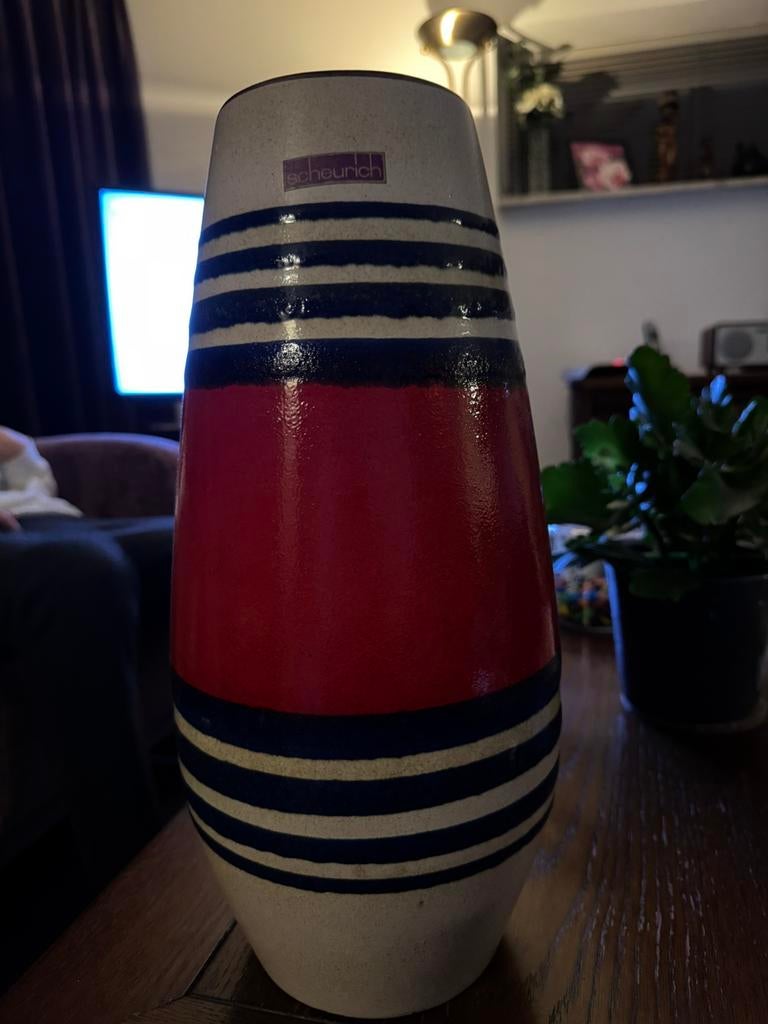 Scheurich vaas !, Ophalen