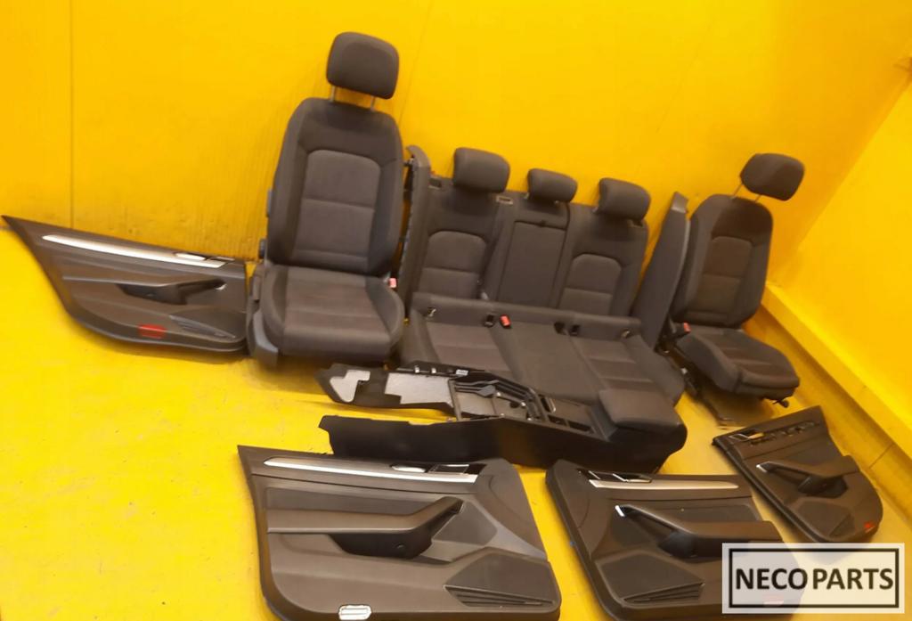 VW PASSAT B8 SEDAN INTERIEUR SET STOELEN ALLES LEVERBAAR!!!, Auto-onderdelen, Gebruikt, -, Volkswagen, -