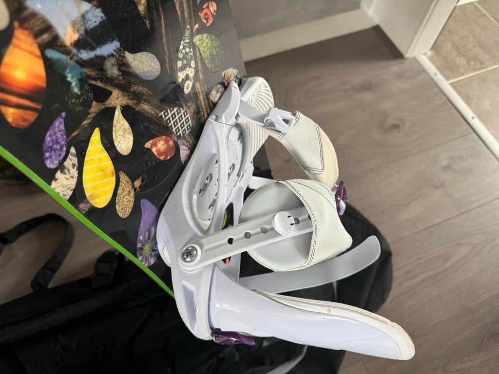 Witte Splinternieuwe snowboard bindingen; vorig jaar gekocht, Ophalen of Verzenden, Zo goed als nieuw, Bindingen