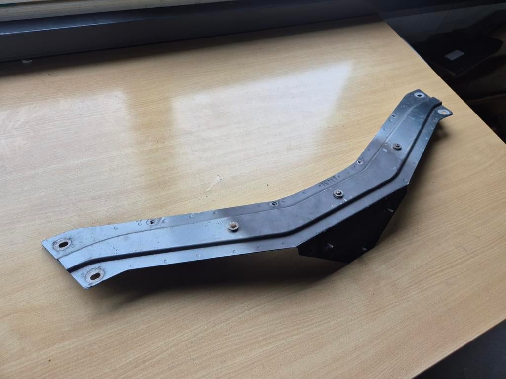 Maserati Quattroporte V Bumpersteun Crashbar 2004-2012, Maserati, Voor, Ophalen of Verzenden, Bumper